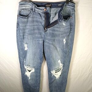 Judy Blue Boyfriend Fit Jeans 15/32 Distressed Med Wash Stretchy LosAngeles JC53